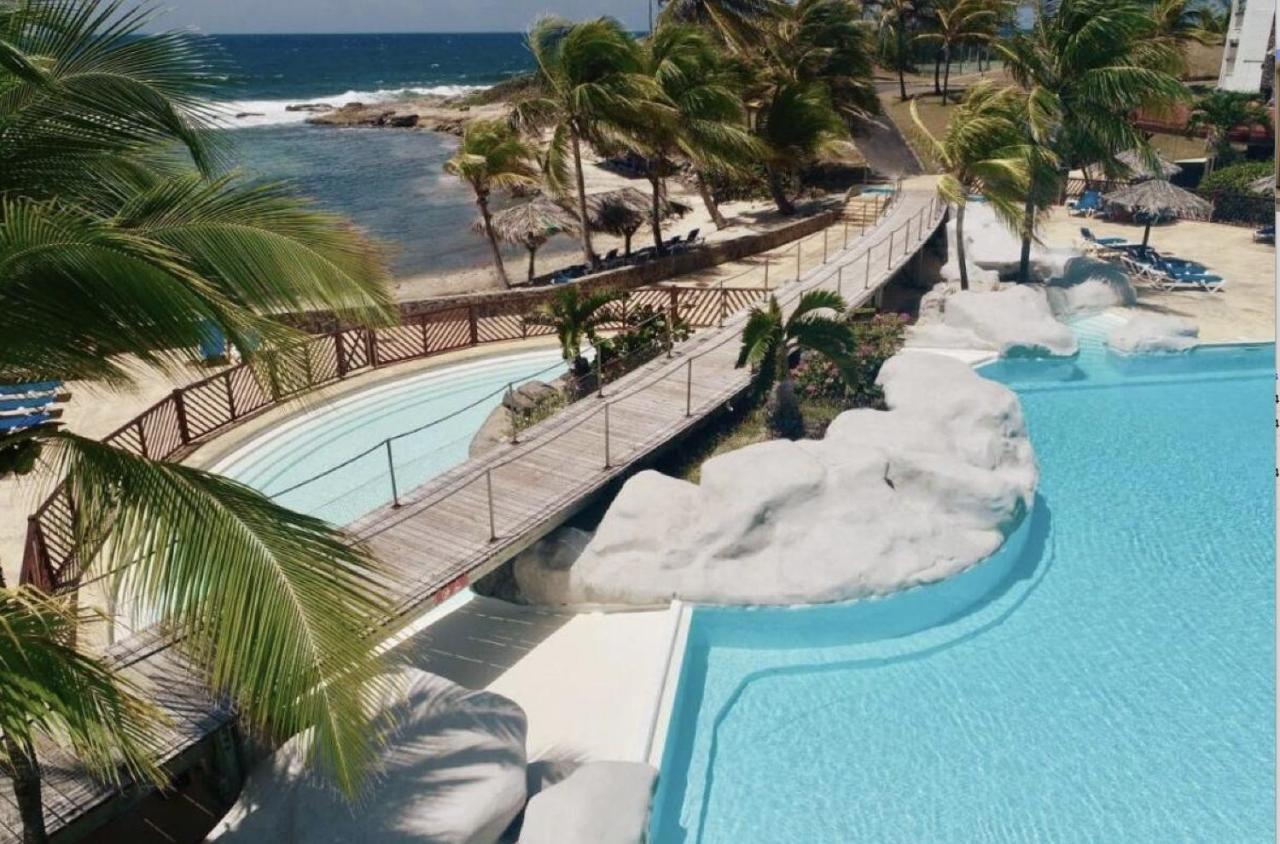 Archipel Guadeloupeen - Elegant Cocon D'Architecte 2 Etoiles Entre Grand Balcon, Piscine & Lagon Сен-Франсуа Экстерьер фото